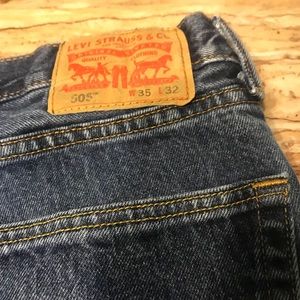 Men’s Levi Jeans